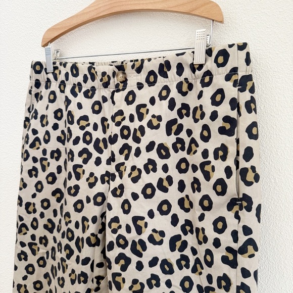 Duvin Leopard Print Stretch Cotton Slim Straight Pant Size  Medium - Picture 3 of 6